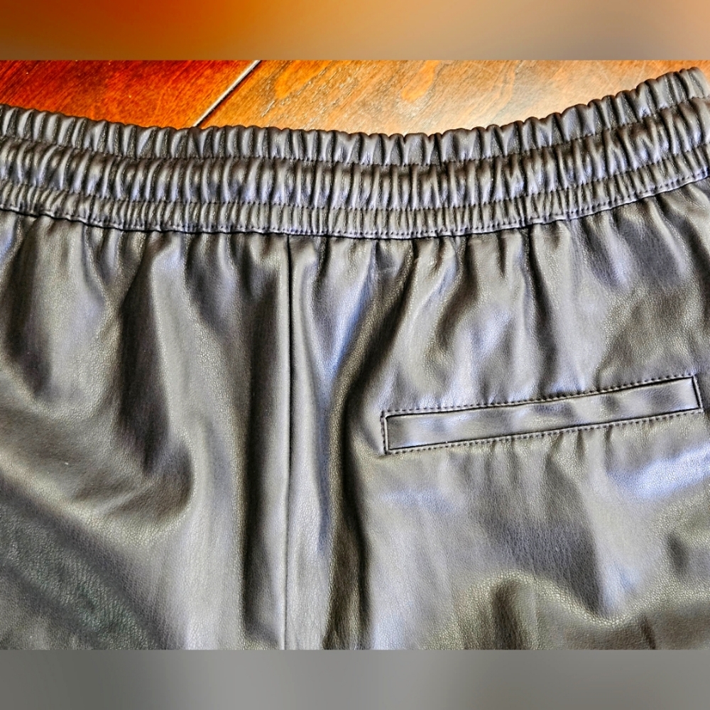 Zara Faux Leather Black  Joggers Women M NWOT - Picture 7 of 8